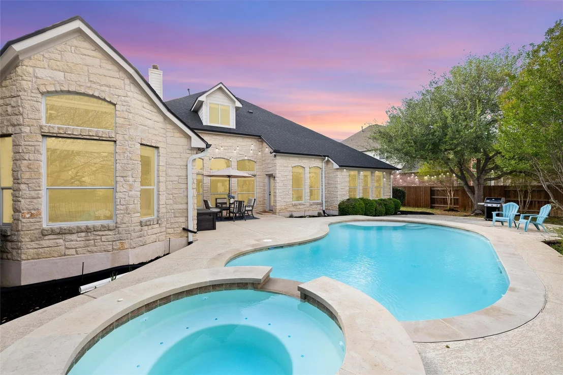 Photo of 120 Palisade DR