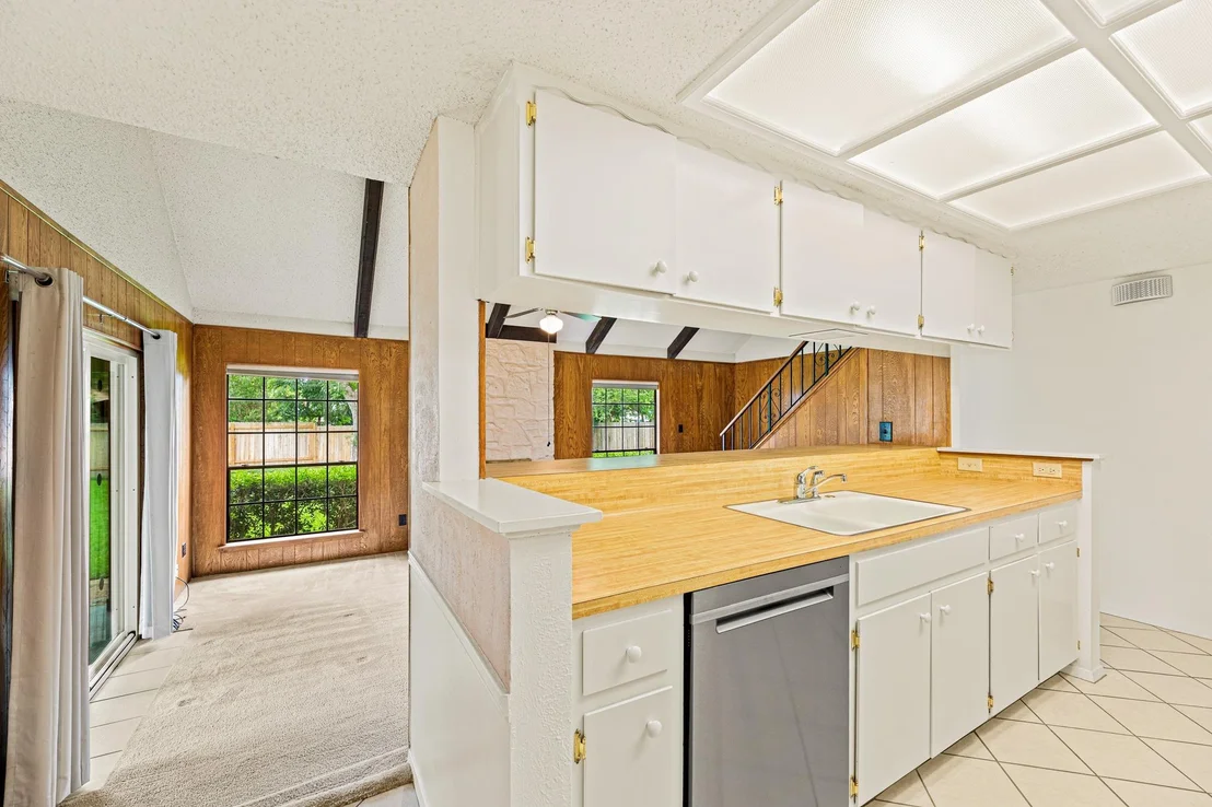 Photo of 10804 Cobblestone LN