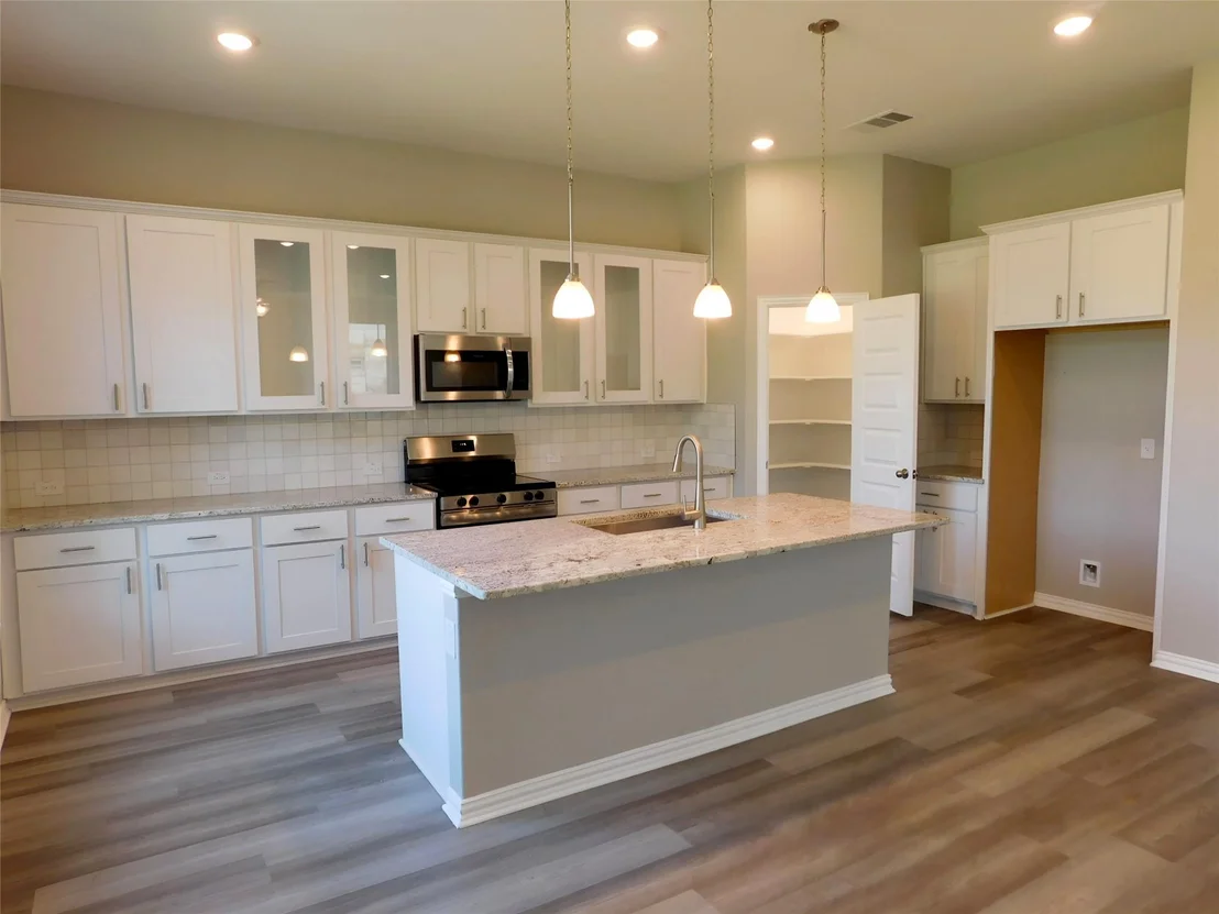 Photo of 2121 WOODED RUN TRL