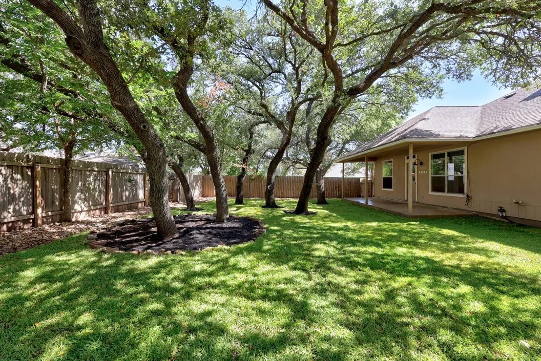 Photo of 1605 Azalea DR