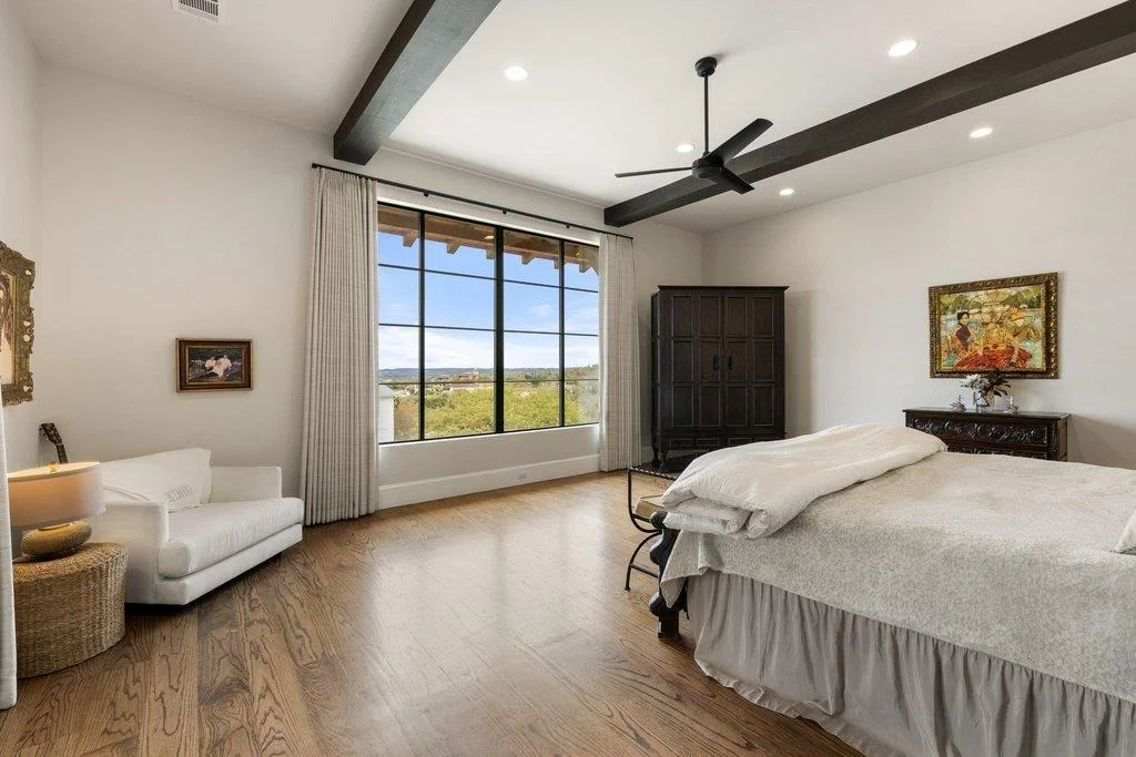 Photo of 4001 Tejon CIR