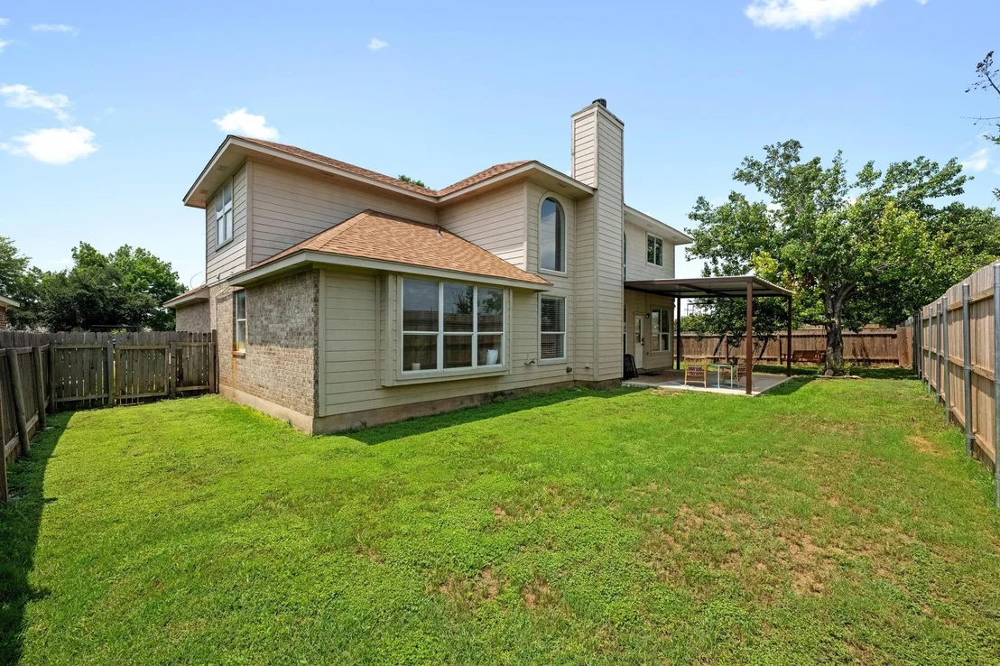 Photo of 122 Retama DR
