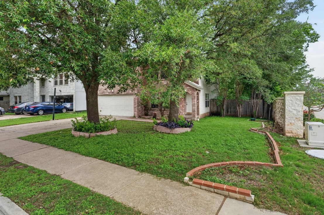 Photo of 3101 Settlement DR