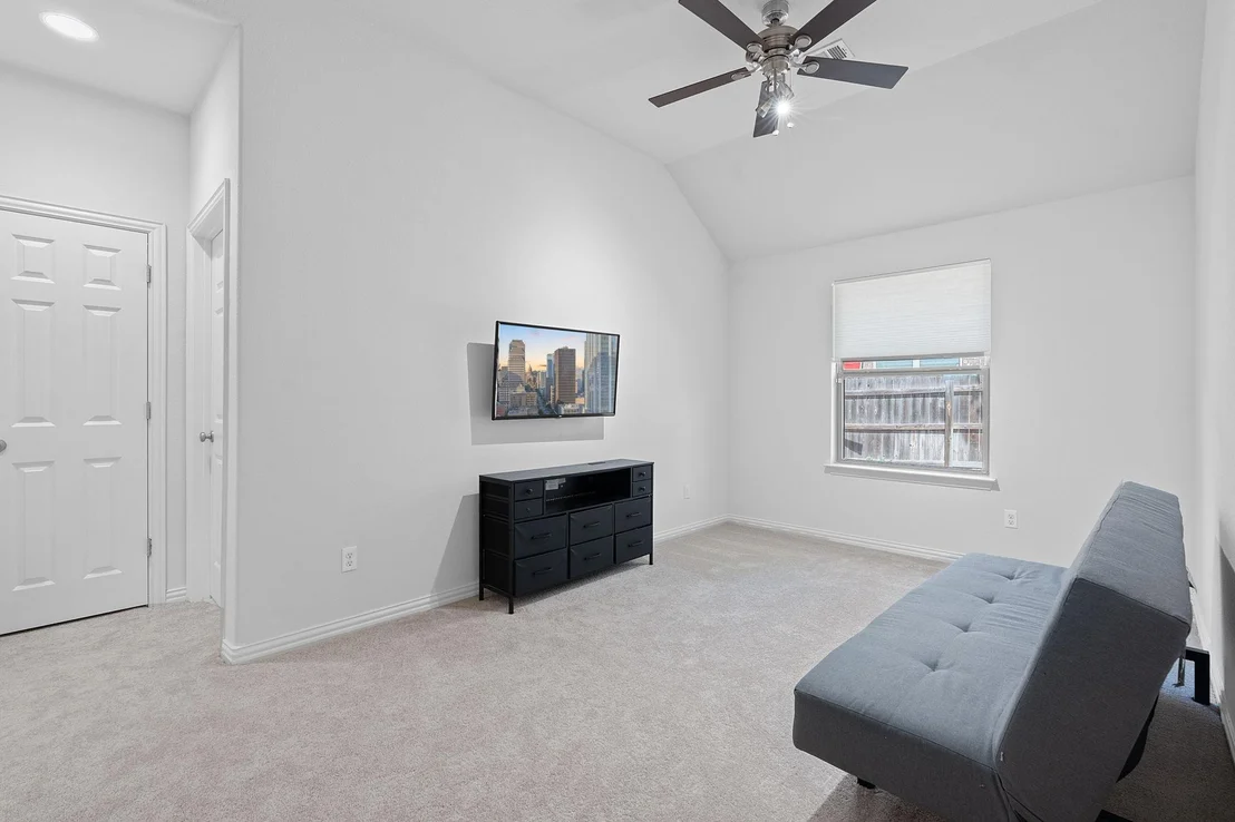 Photo of 144 Nantucket CIR