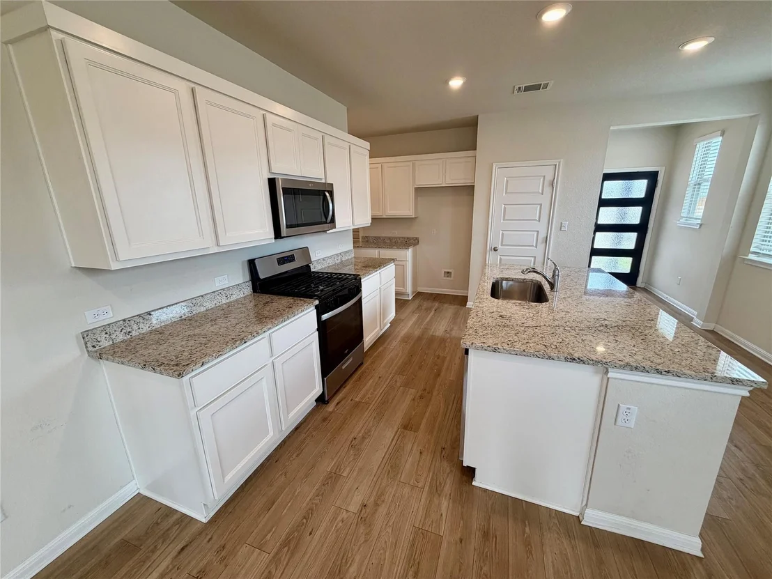 Photo of 305 Tolo DR