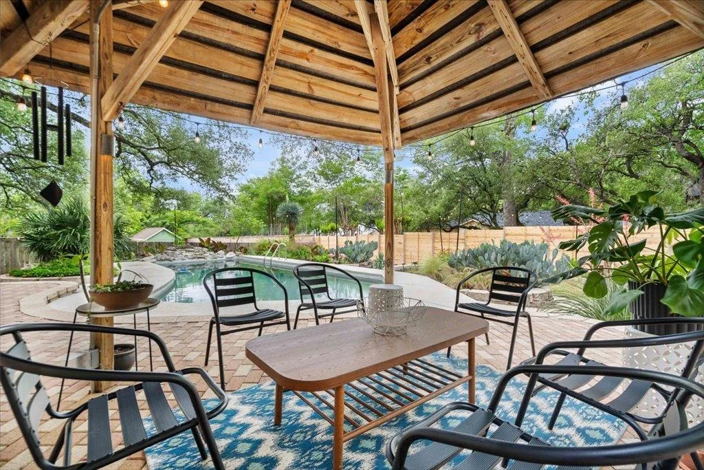 Photo of 11514 Oak Knoll DR