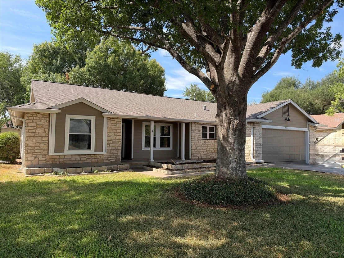 Photo of 901 Ramble Creek DR