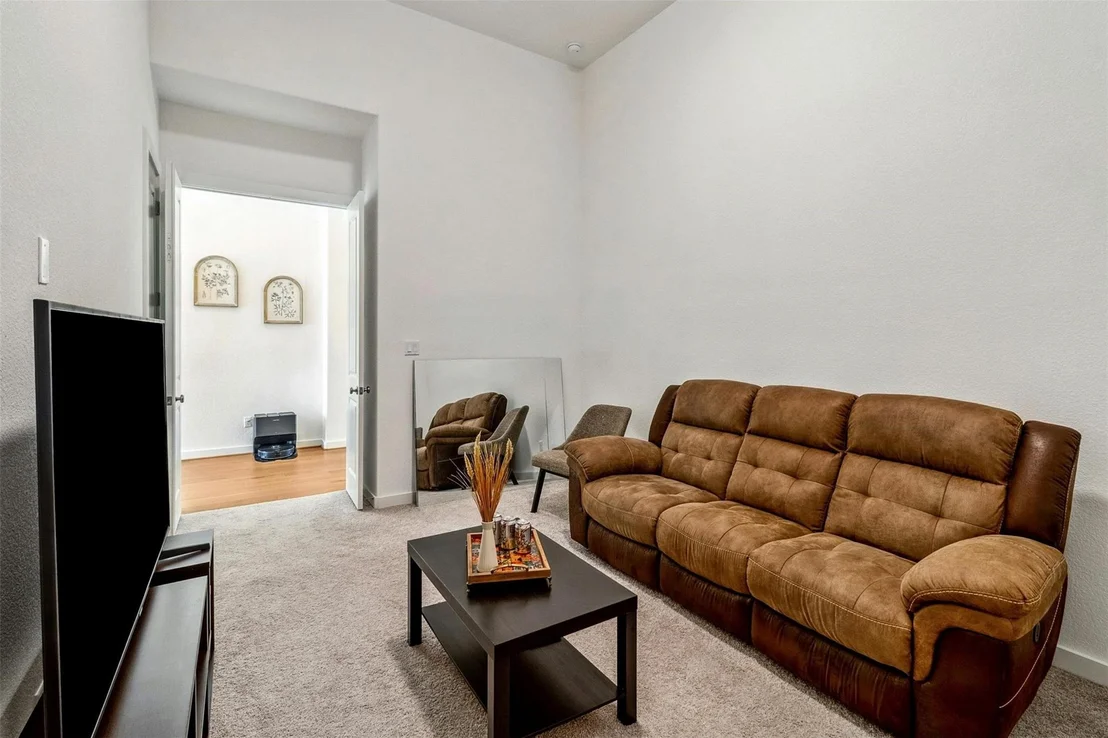 Photo of 104 Rainbow Valley TRL