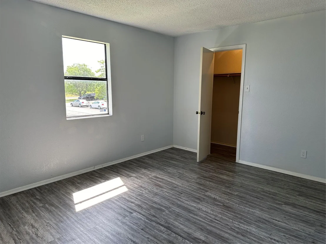 Photo of 2700 Boyd Ave