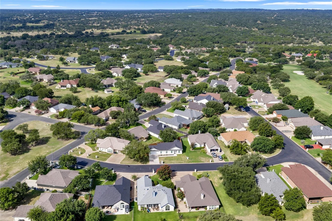 Photo of 102 Fox CIR