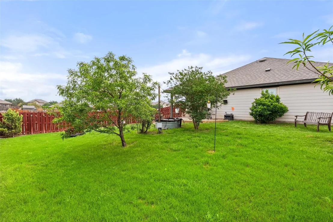 Photo of 5980 Heron DR