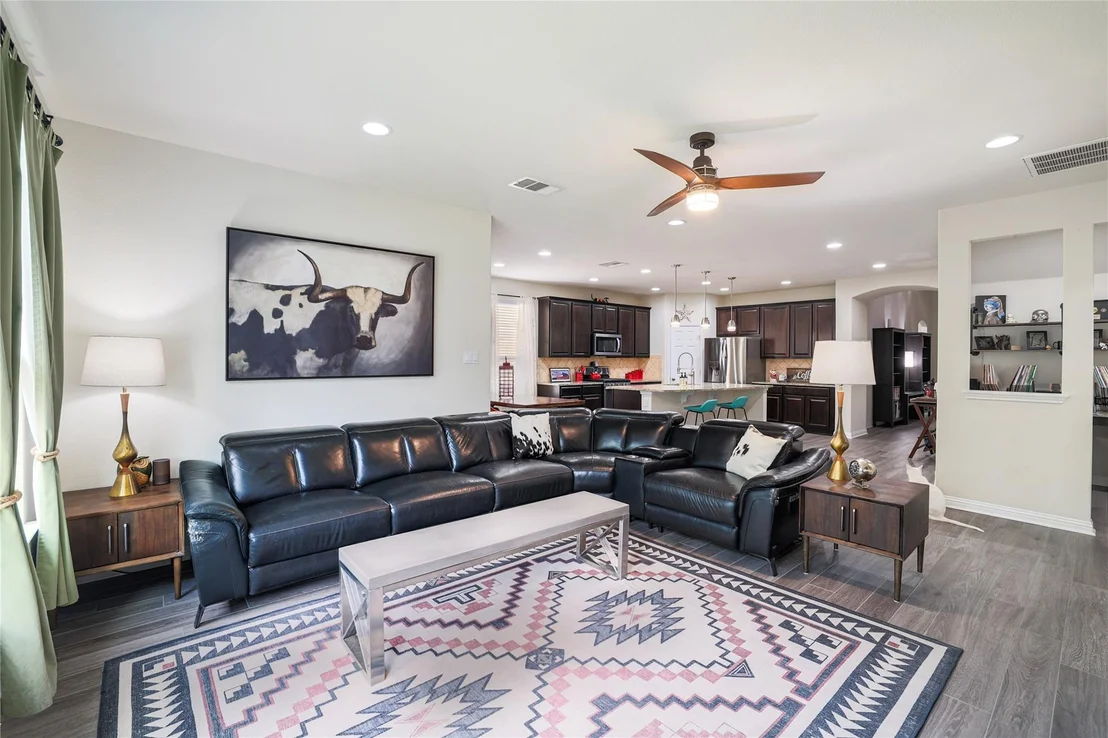 Photo of 3637 Penelope WAY