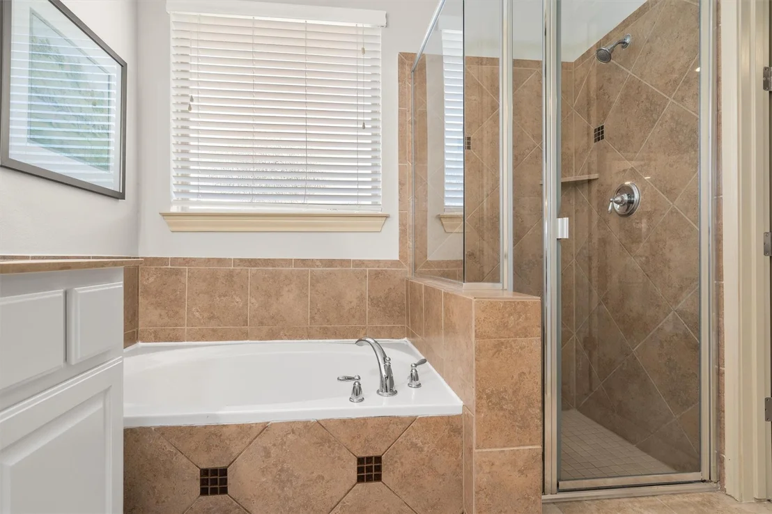 Photo of 2732 Florin CV