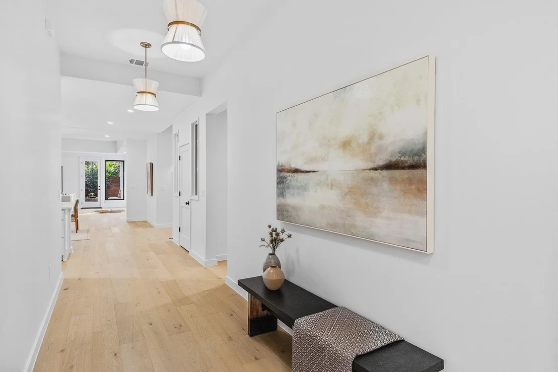 Photo of 4604 Richmond Ave