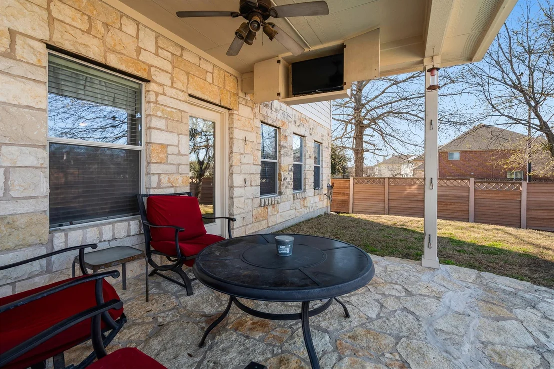 Photo of 4121 Meadow Bluff WAY