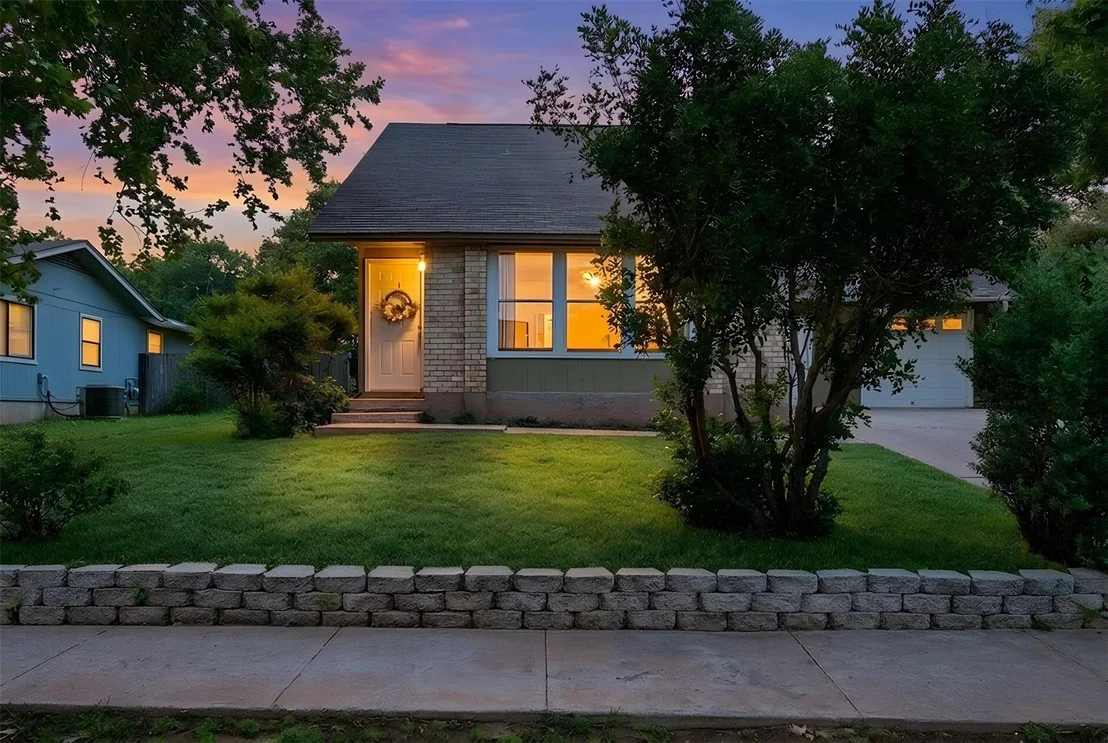 Photo of 4011 Hillside DR