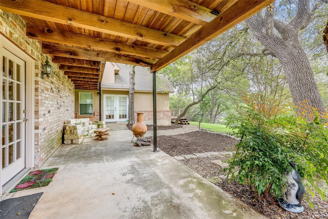 Photo of 9 Inwood CIR