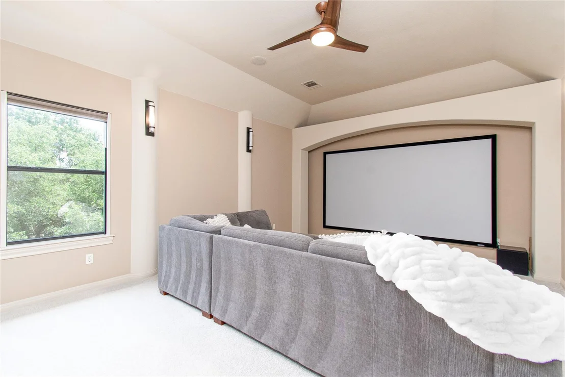 Photo of 705 Cliffside Cove