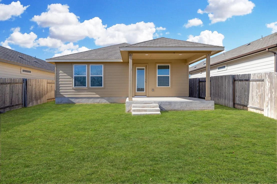 Photo of 200 Longmount CV