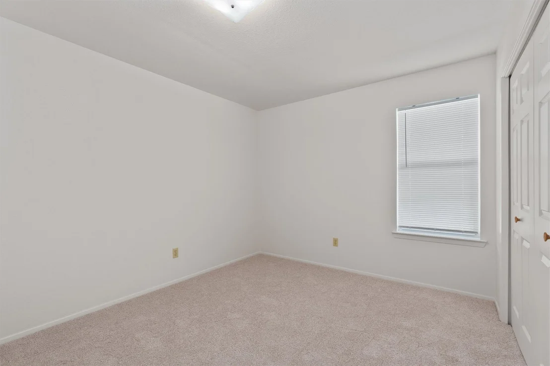 Photo of 716 Northern TRL