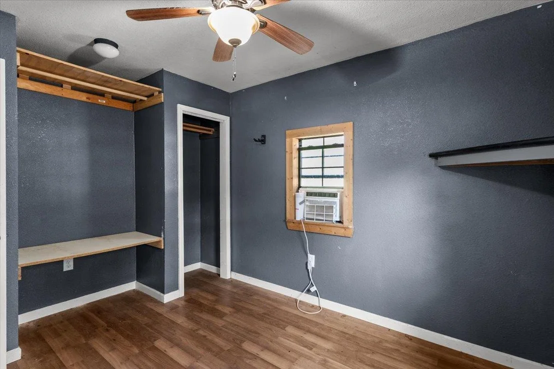 Photo of 138 Forest LN