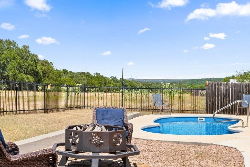 Photo of 8 Stone Creek CIR