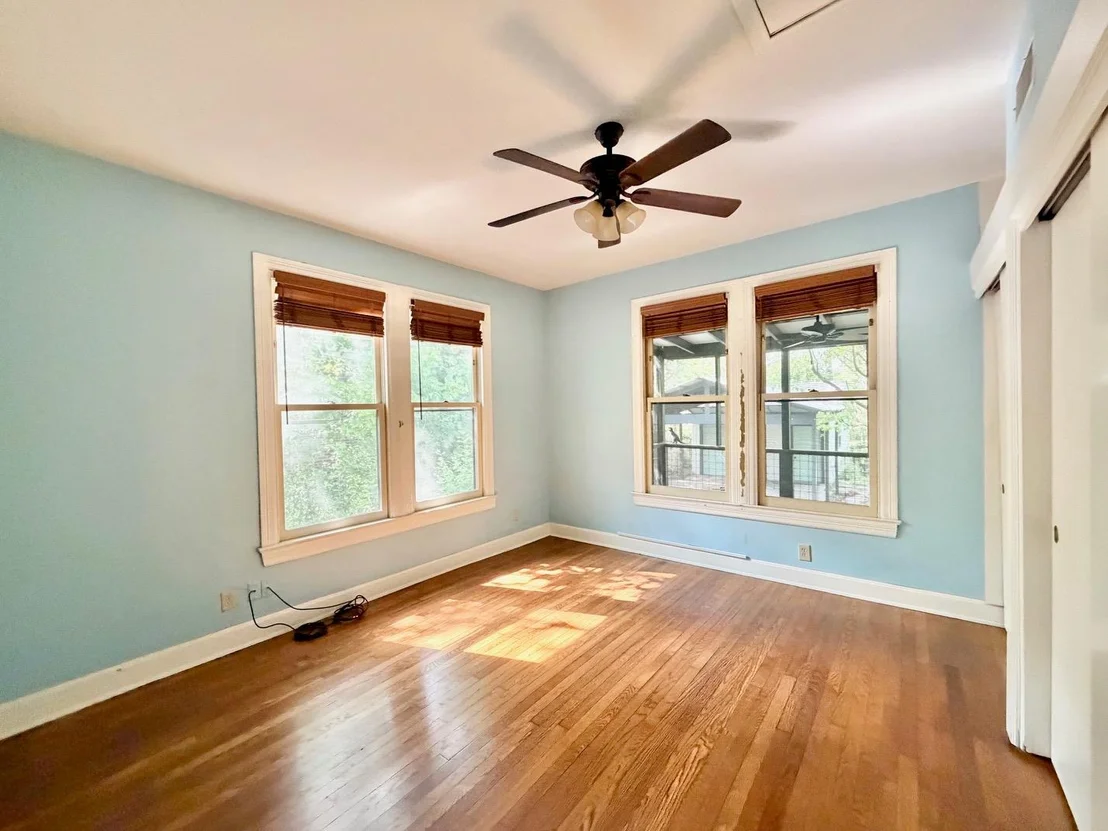 Photo of 605 Texas Ave