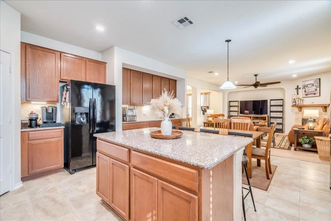 Photo of 1040 Verna Brooks WAY