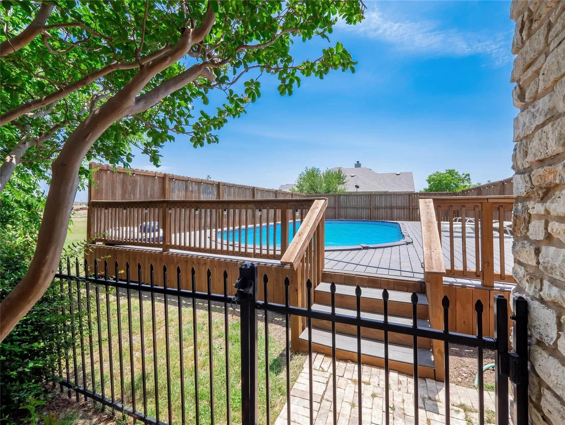 Photo of 1822 Rowe LOOP