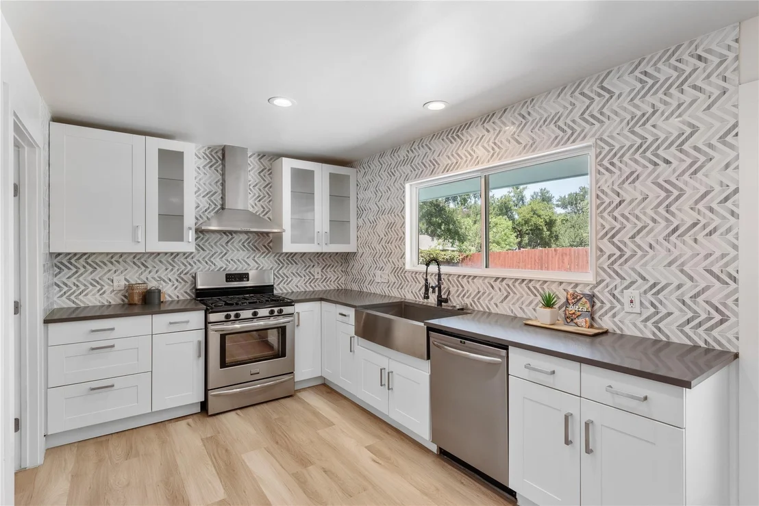 Photo of 7204 Twisted Oaks DR