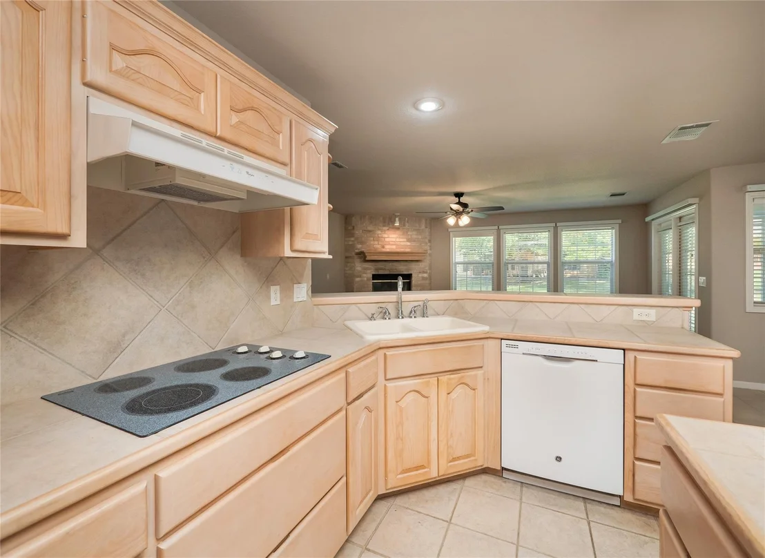 Photo of 16 Augusta DR