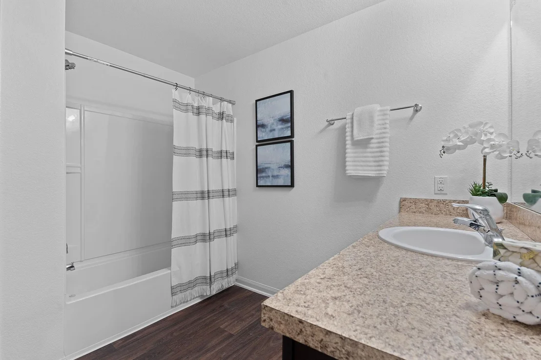 Photo of 1525 Breanna LN