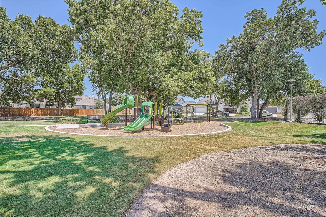 Photo of 1909 Jacey WAY