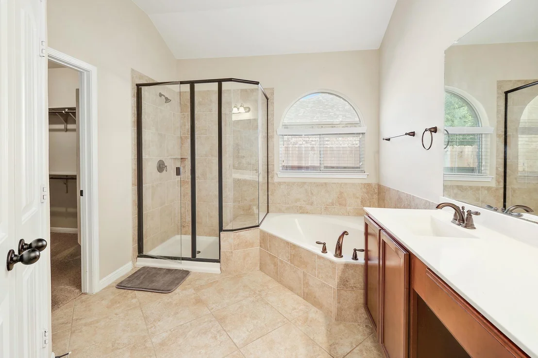 Photo of 16213 Cantania CV