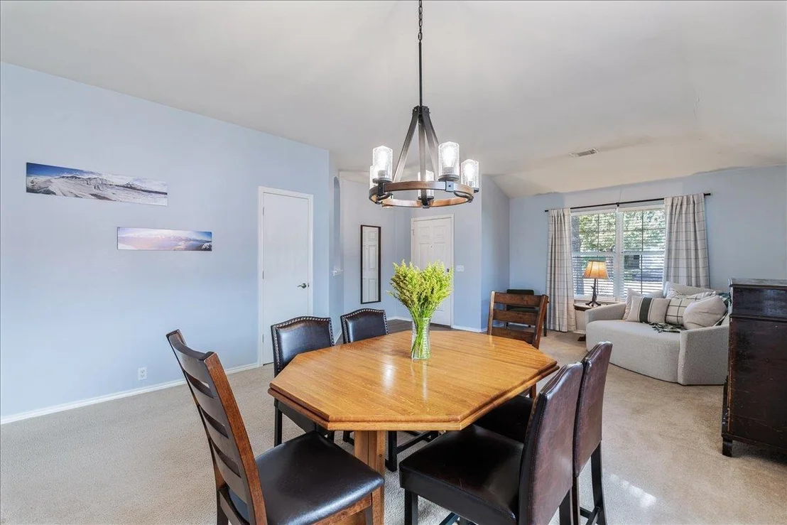 Photo of 15001 Lantern DR