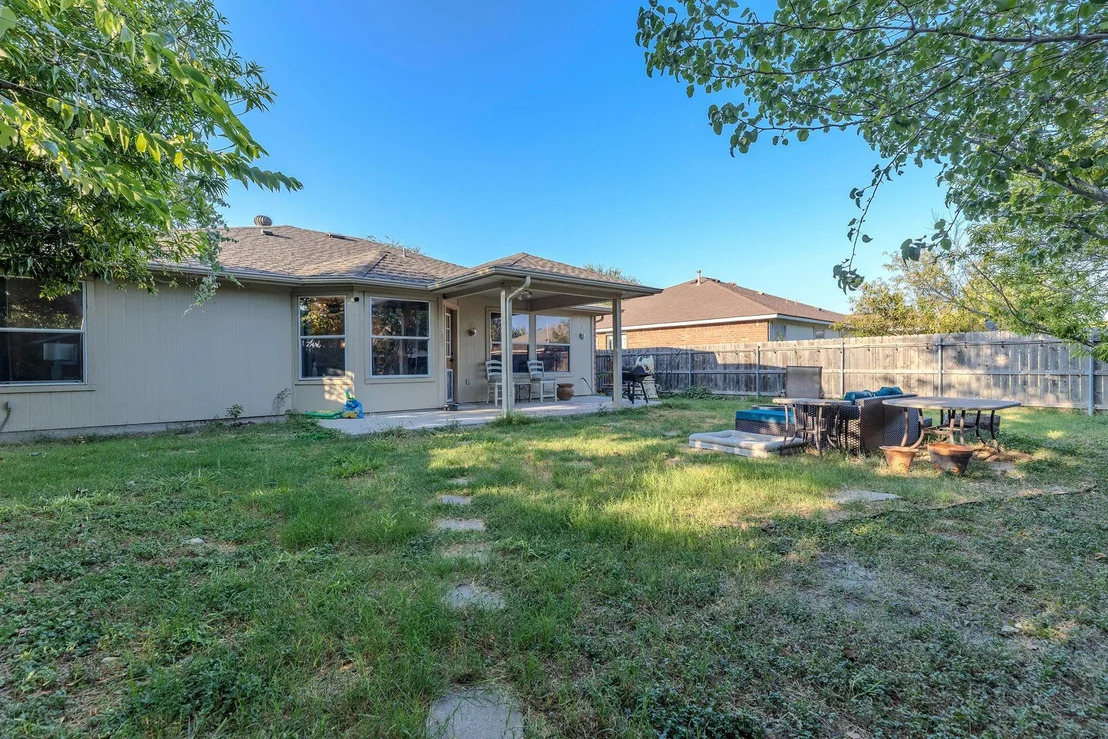 Photo of 3133 Clinton PL