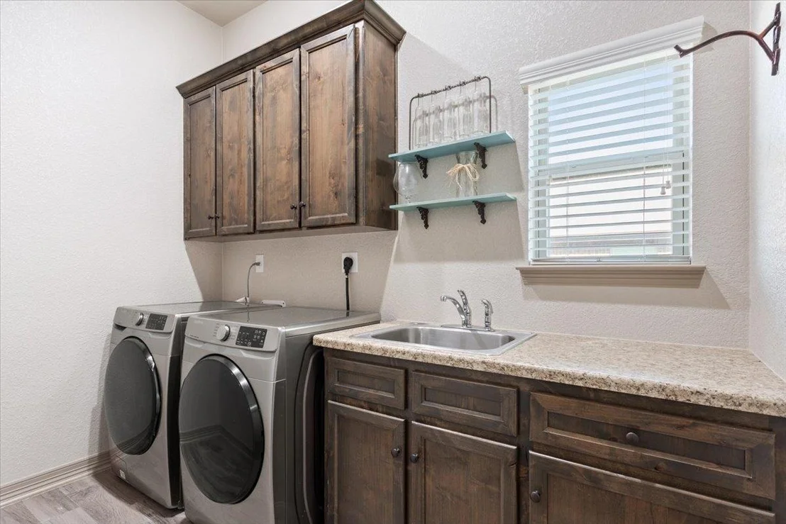 Photo of 2977 Presidio CIR