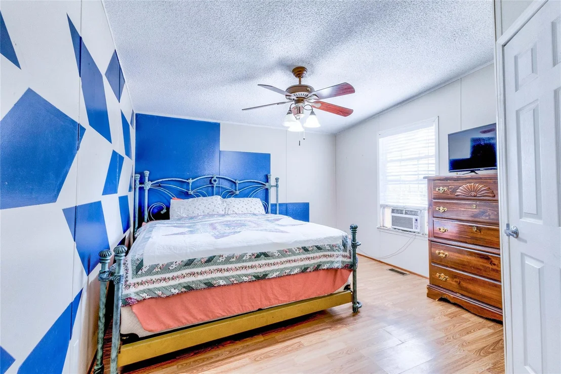 Photo of 103 Texas Oak DR