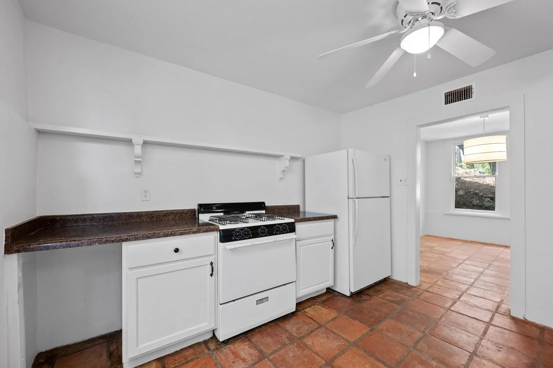 Photo of 713 Patterson Ave