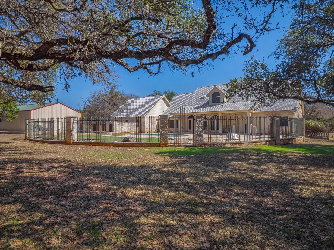 Photo of 2910 Paso Del Robles