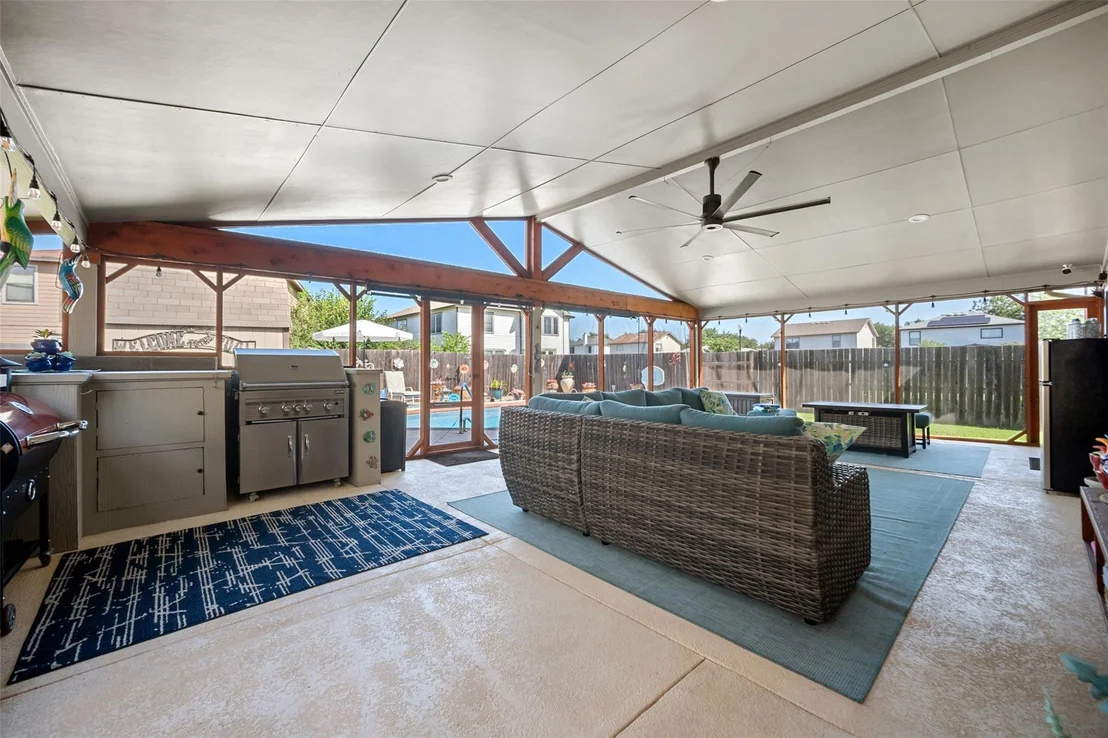Photo of 5504 Alomar CV