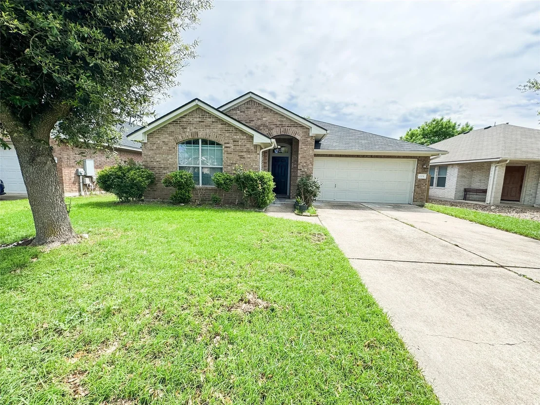 Photo of 1705 Goddard Bluff DR