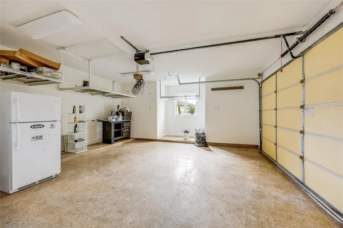 Photo of Unit 33 at 2800 Waymaker WAY
