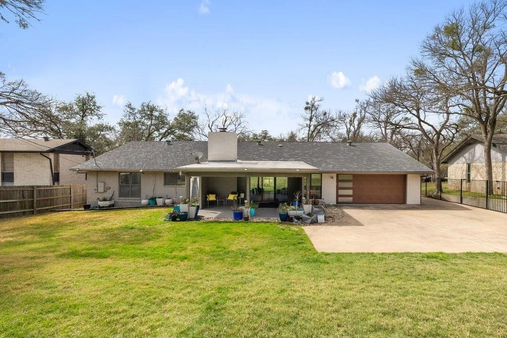 Photo of 9421 Spring Hollow DR