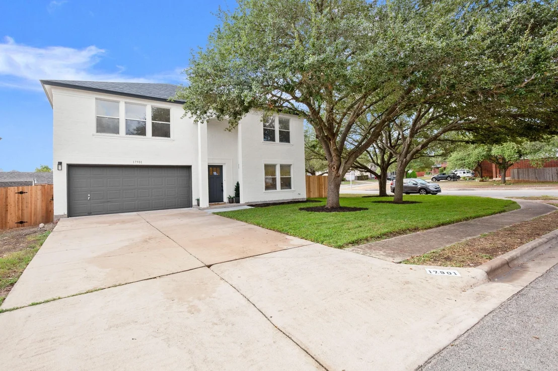 Photo of 17901 Narsitin LN