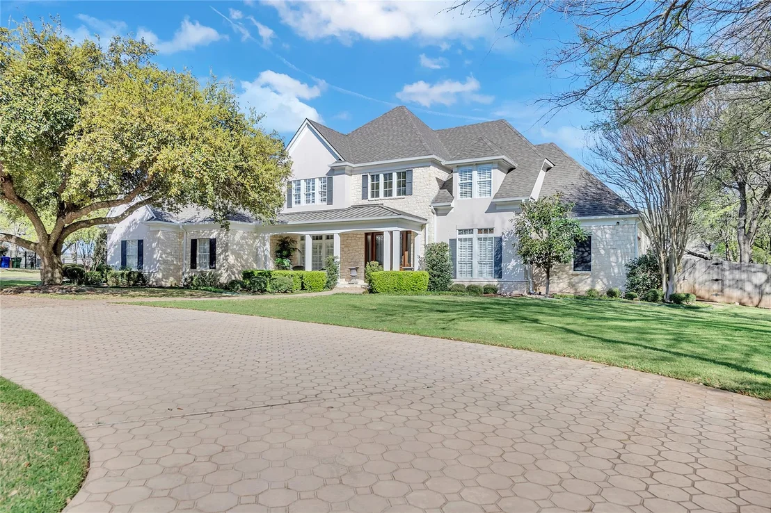 Photo of 2034 Oak Glen DR