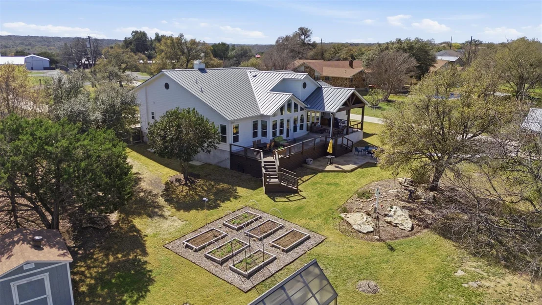 Photo of 219 Skyline RD