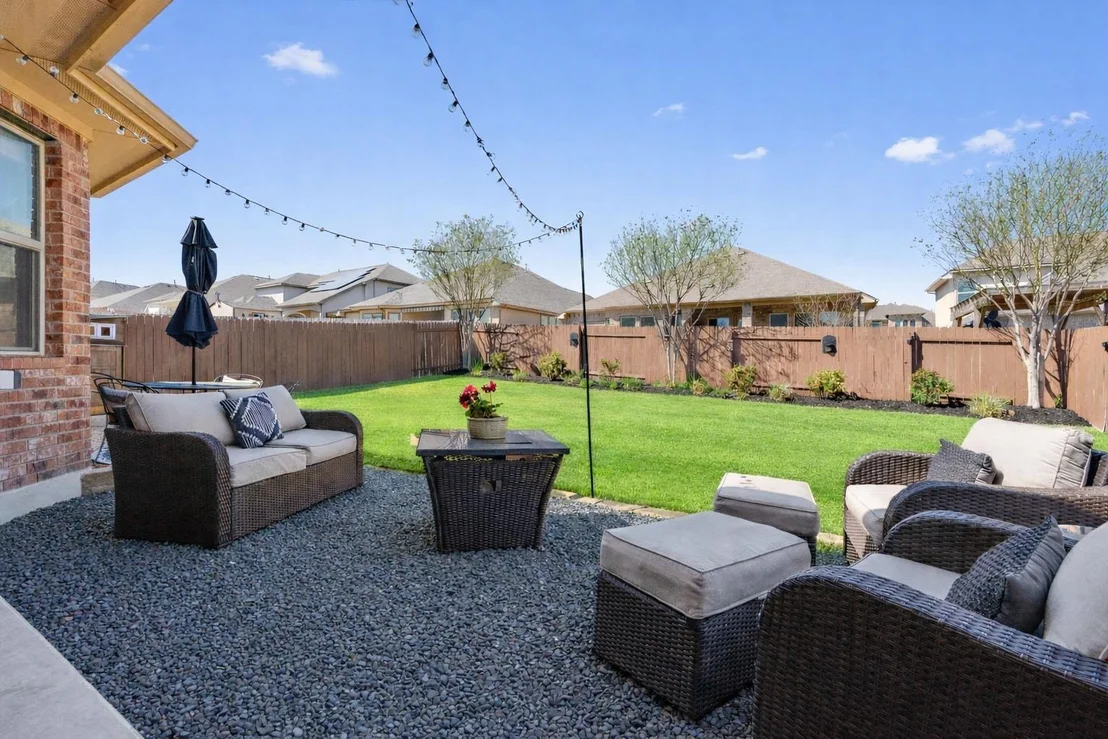 Photo of 2732 Florin CV