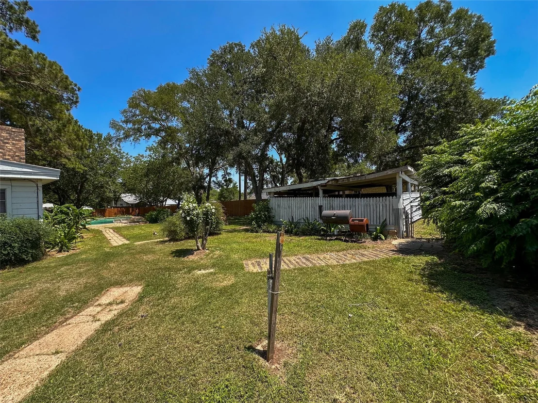 Photo of 407 4th Ave