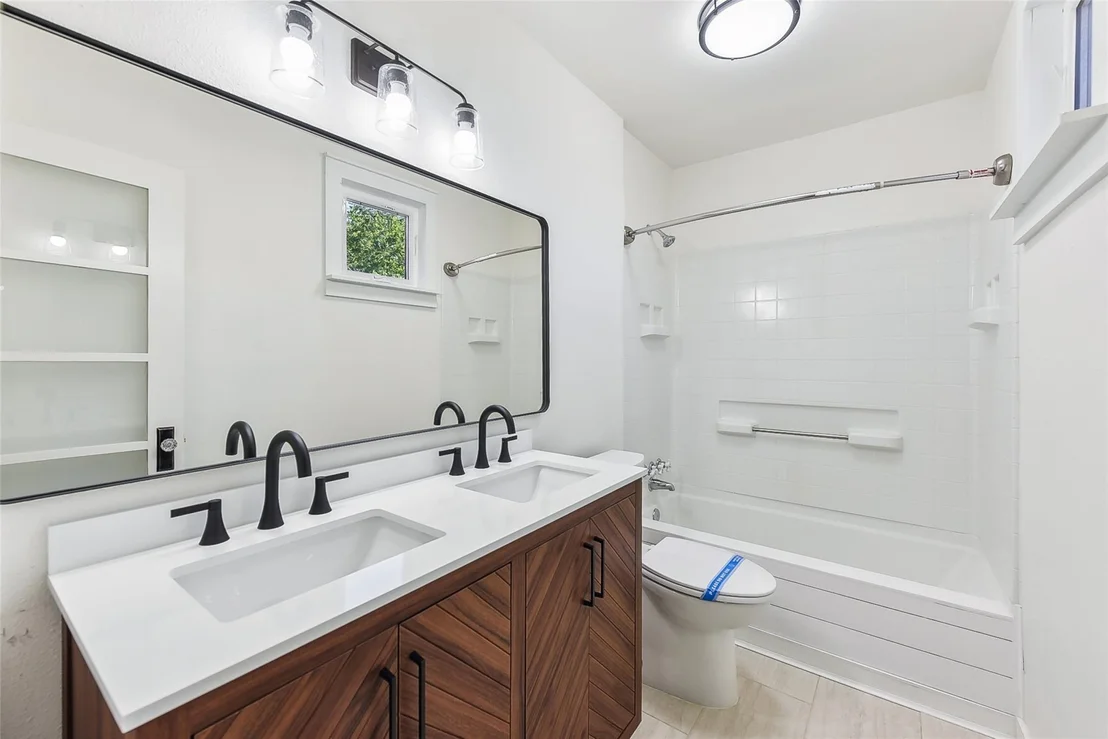 Photo of 6613 Ashland DR